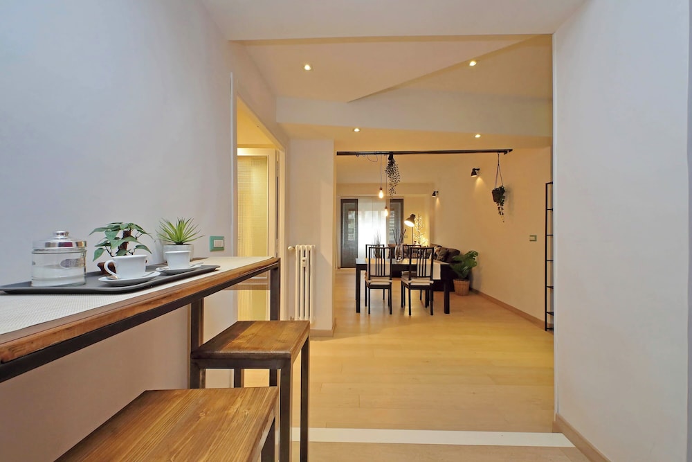 Trendy Flat near Marconi