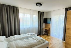 Mountains&Lakes – Chaletdorf & Apartments