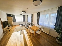 Mountains&Lakes – Chaletdorf & Apartments