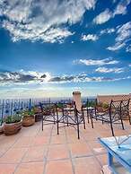 Casa Tierra de Sol y Luna