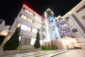 Alfarouq Hotel