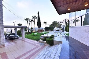 Alfarouq Hotel