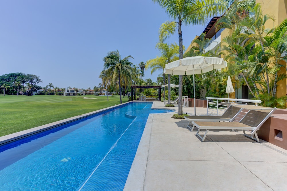 El Tigre Ibiza Condos