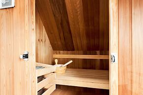 Skip Wellness De Luxe With Sauna