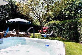 Skip Wellness De Luxe With Sauna