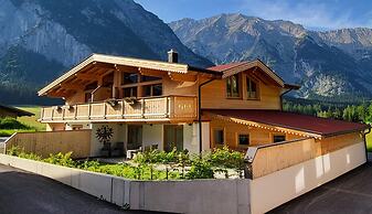 Apartment In Leutasch With Garden