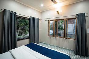 Kashi Cottage Homestay By GRB