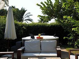 Laguava Resort