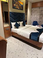 Hotel Regalia Suites
