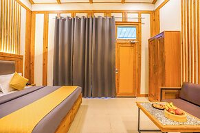 Deva's Retreat