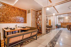 Deva's Retreat