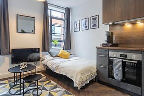 1 Bed Flat - Sleeps 4 - Pets - Parking - Wifi