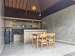 Jero Kelodan Villa