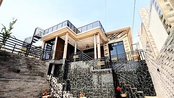 Silver Budget & Travel Accommodation