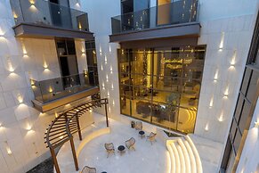 Liora Hotel