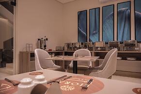 Liora Hotel