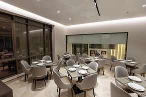 Liora Hotel
