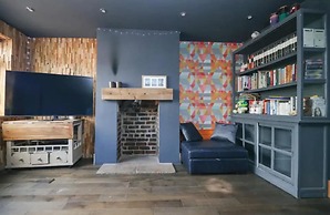 Frankys Place Residence in Leeds