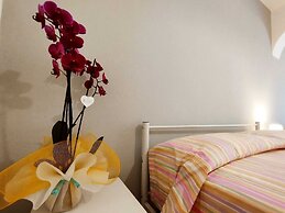SUMMER ROOM