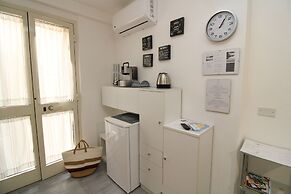SUMMER ROOM