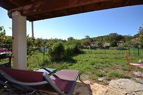 Amazing Apartment in Lanas With Large Garden