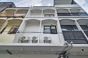 Shade House Bangkok Oldtown