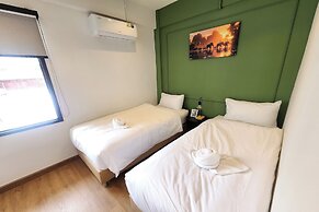 Shade House Bangkok Oldtown