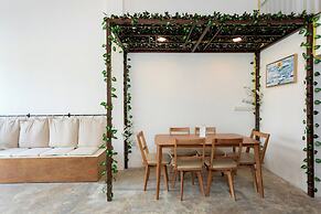 Nomad Plus Life Hostel Pattaya