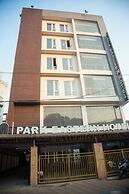 PARK EASTERN HOTEL