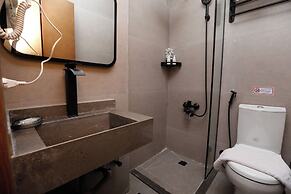 Rixosstower Pyramids View