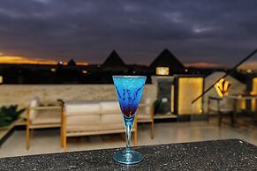 Rixosstower Pyramids View