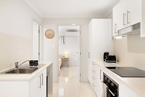 Smart Suites Self Check-in Apartments - 14A Freney