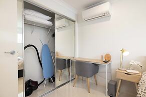 Smart Suites Self Check-in Apartments - 14A Freney