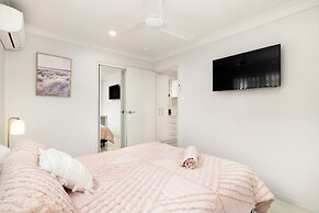 Smart Suites Self Check-in Apartments - 14A Freney