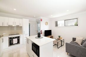 Smart Suites Self Check-in Apartments - 14A Freney
