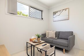 Smart Suites Self Check-in Apartments - 14A Freney