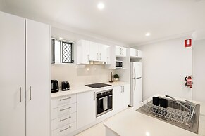 Smart Suites Self Check-in Apartments - 14A Freney