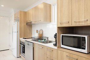 Smart Suites Self Check-in Apartments - 14A Freney
