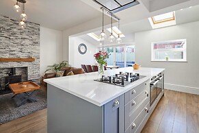 Host Stay Peasholm Place
