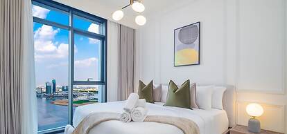 LUX  The Dubai Creek Edge Suite