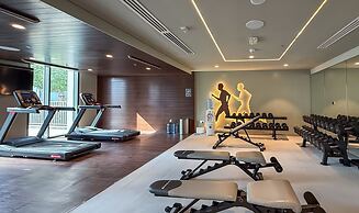 LUX  The Dubai Creek Edge Suite