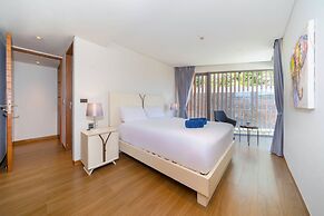 Luxury 2BR Apartment in Bluepoint 82