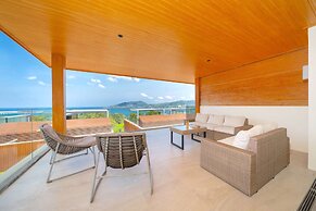 Luxury 2BR Apartment in Bluepoint 82
