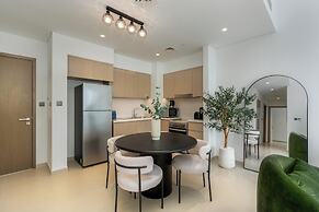 2BR High Floor Act I Act II T1