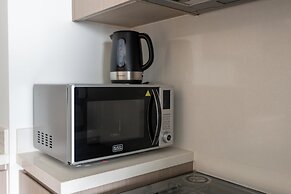 2BR High Floor Act I Act II T1