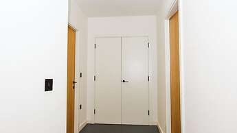 The Nichols Building Spacious 3-bedroom Apartment