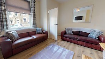 Stayzo Westminster Stylish House Accommodation