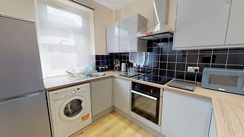 Stayzo Westminster Stylish House Accommodation