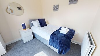 Stayzo Westminster Stylish House Accommodation