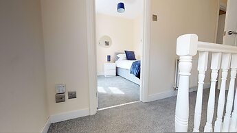 Stayzo Westminster Stylish House Accommodation